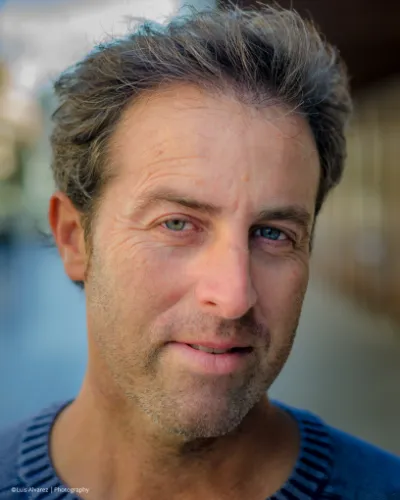man-outdoor-person-creative-hair-street-382713-pxhere.com